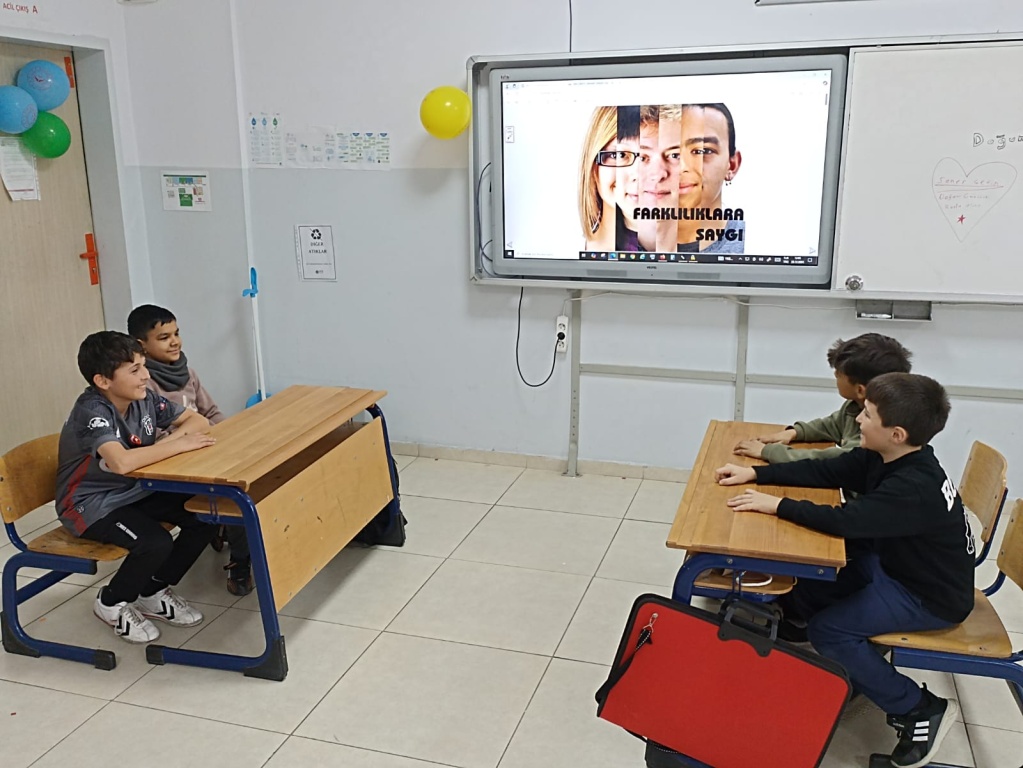 Yaşam Becerileri Projesi ARALIK Ayı etkinliğimiz Fevzi Çakmak Ortaokulu